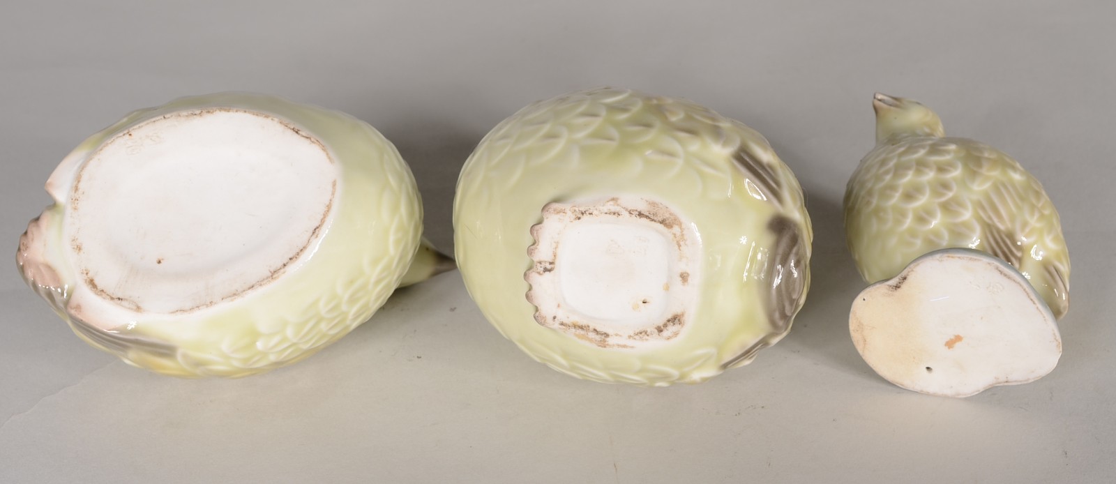 Cinco pássaros de porcelana de diversos modelos e um de metal... - foto 3 de 6