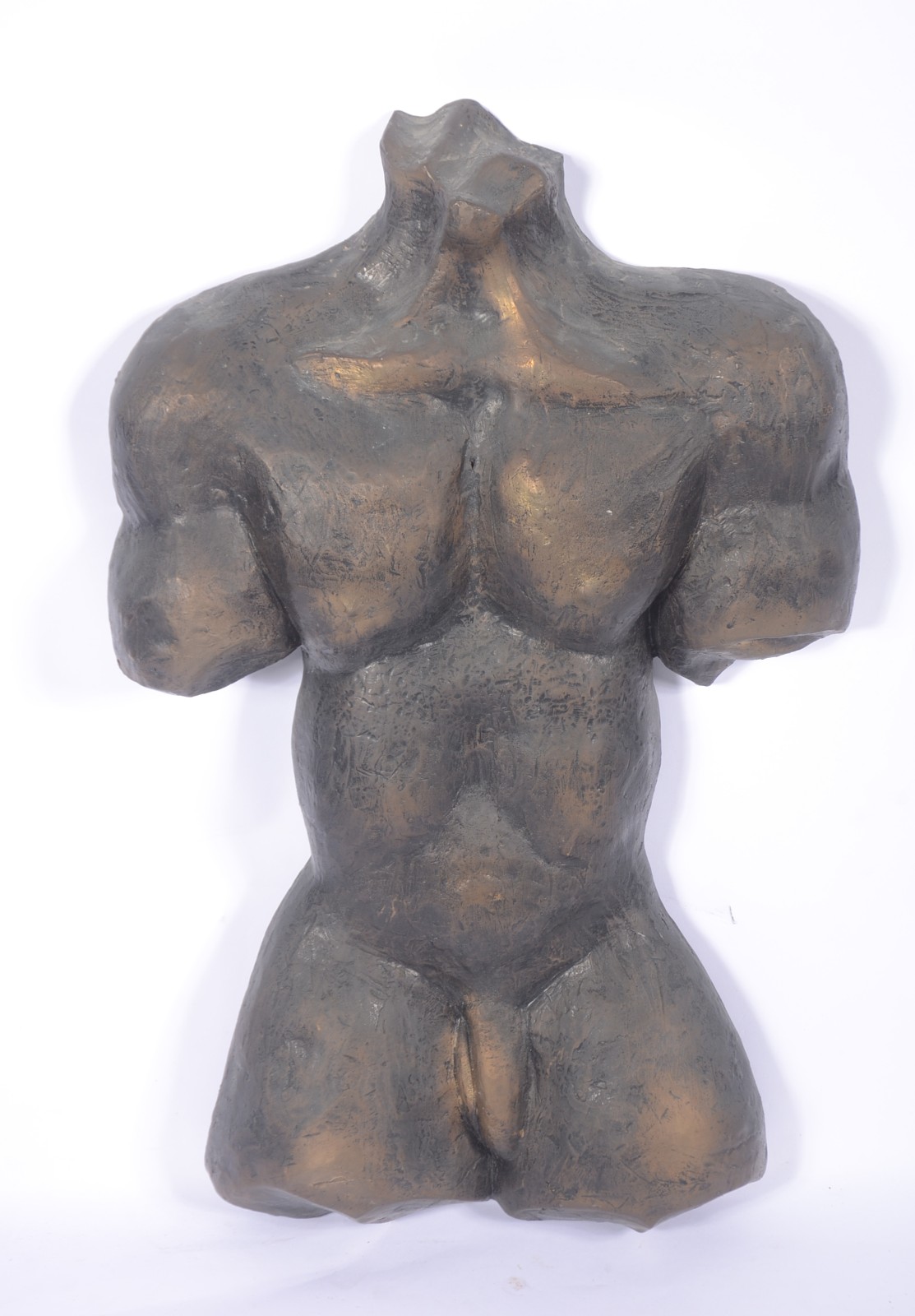 Escultura de bronze representando dorso masculino. - foto 1 de 7