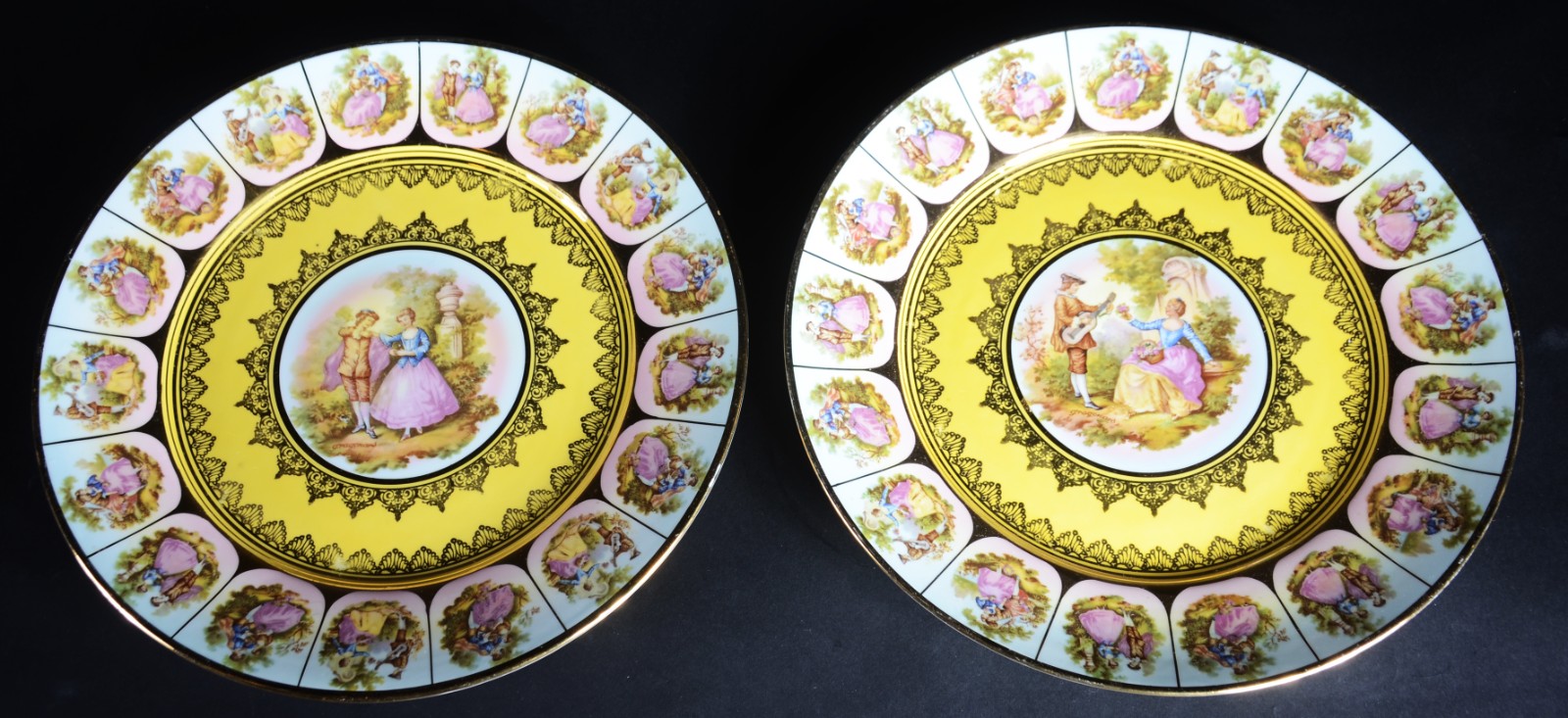 Par de medalhões de porcelana "Dom Pedro" decorados com cenas... - foto 2 de 8
