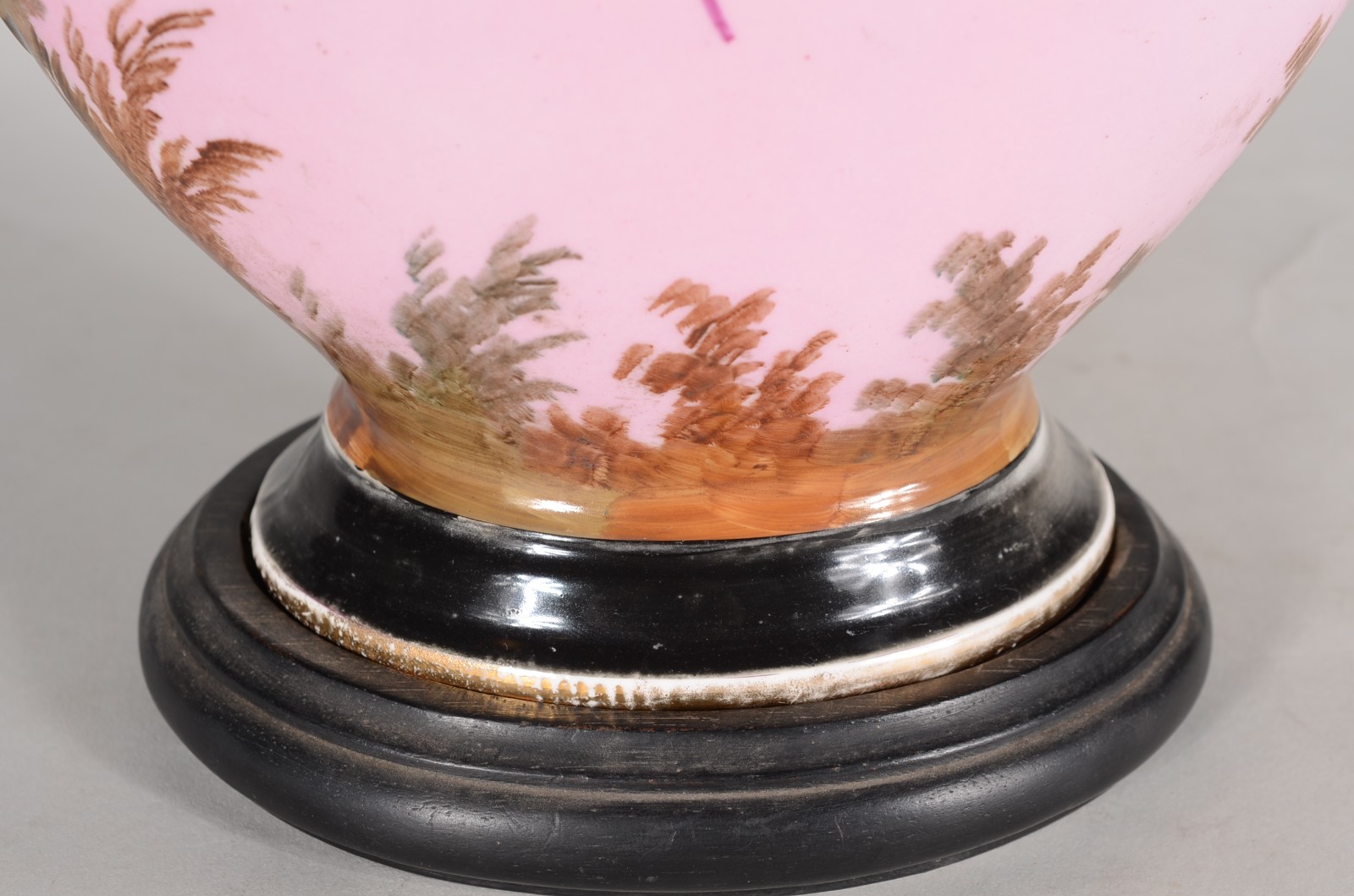 Vaso de porcelana Velho Paris decorado com cena de veleiro e castelo... - foto 7 de 8