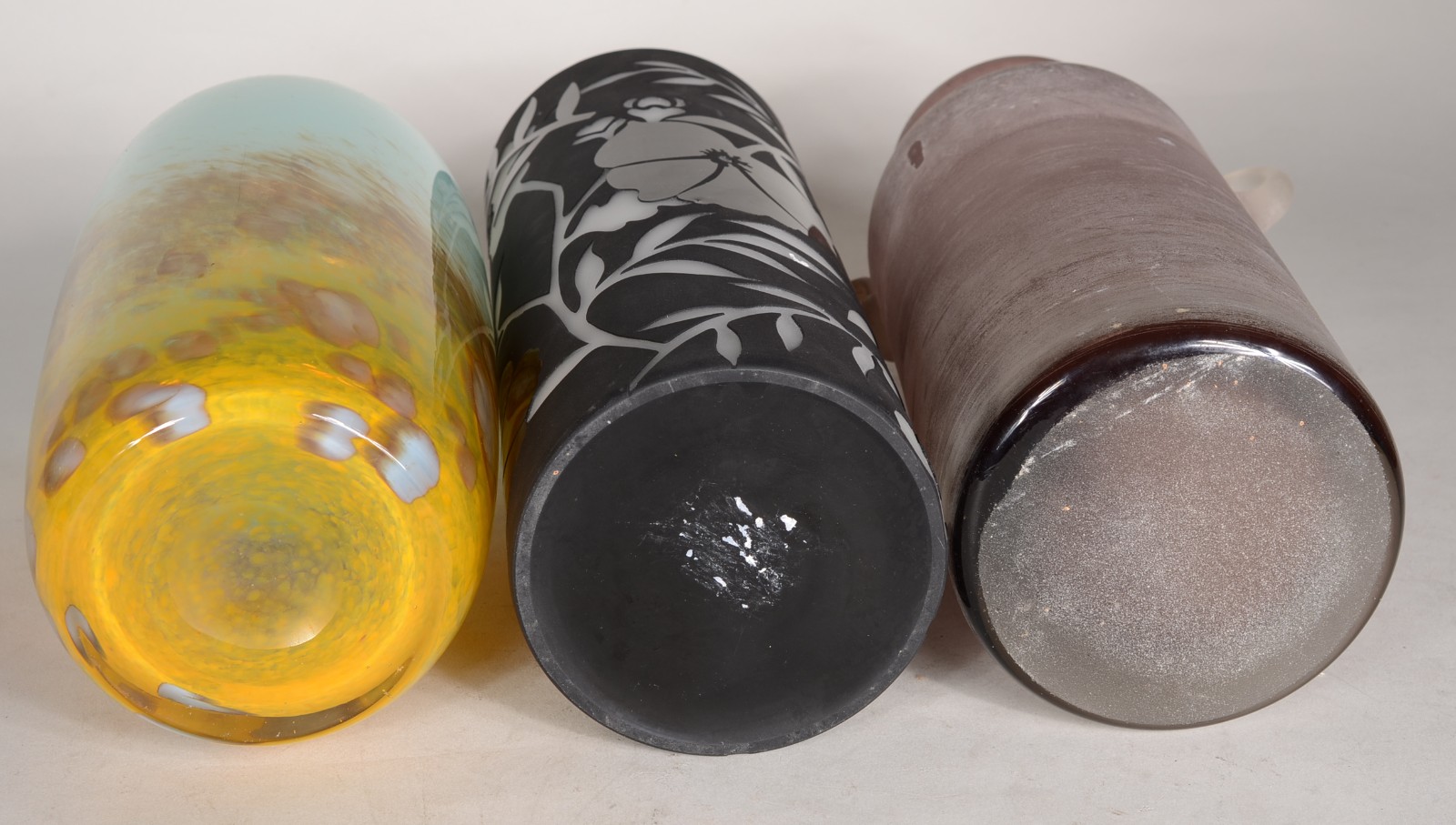 Três vasos diversos de vidro decorativo. - foto 8 de 8