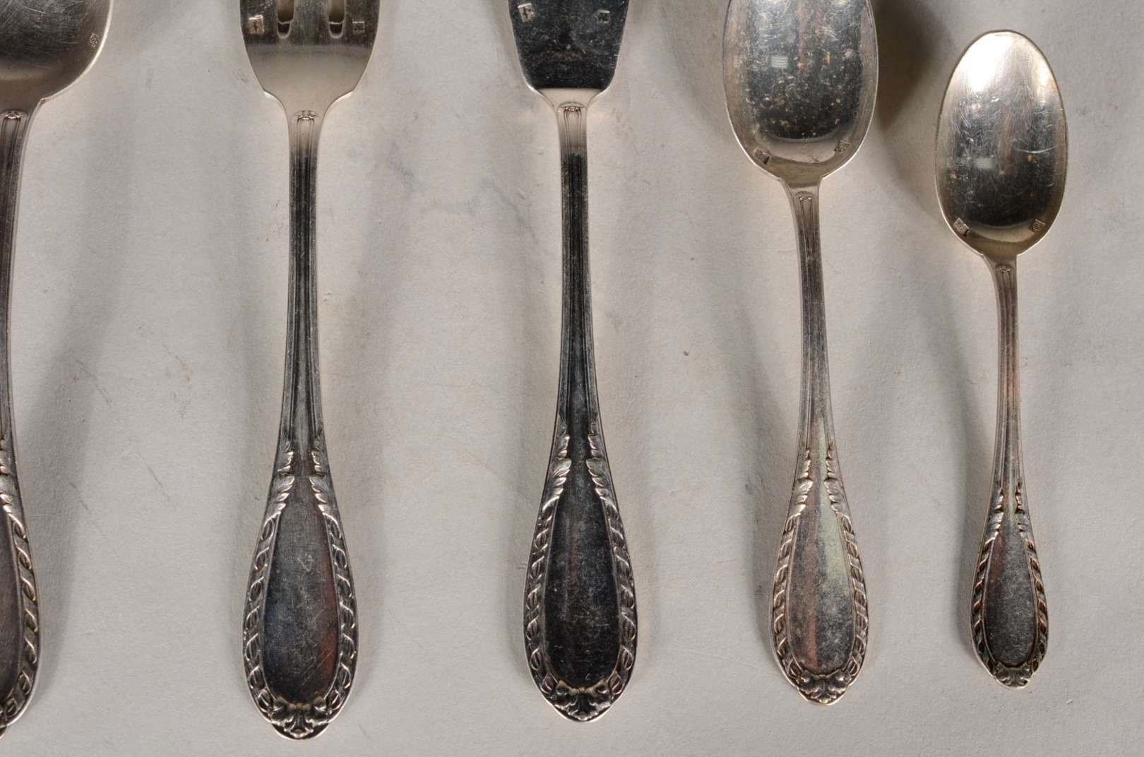 Perfect Silver, - Galeria Alphaville
