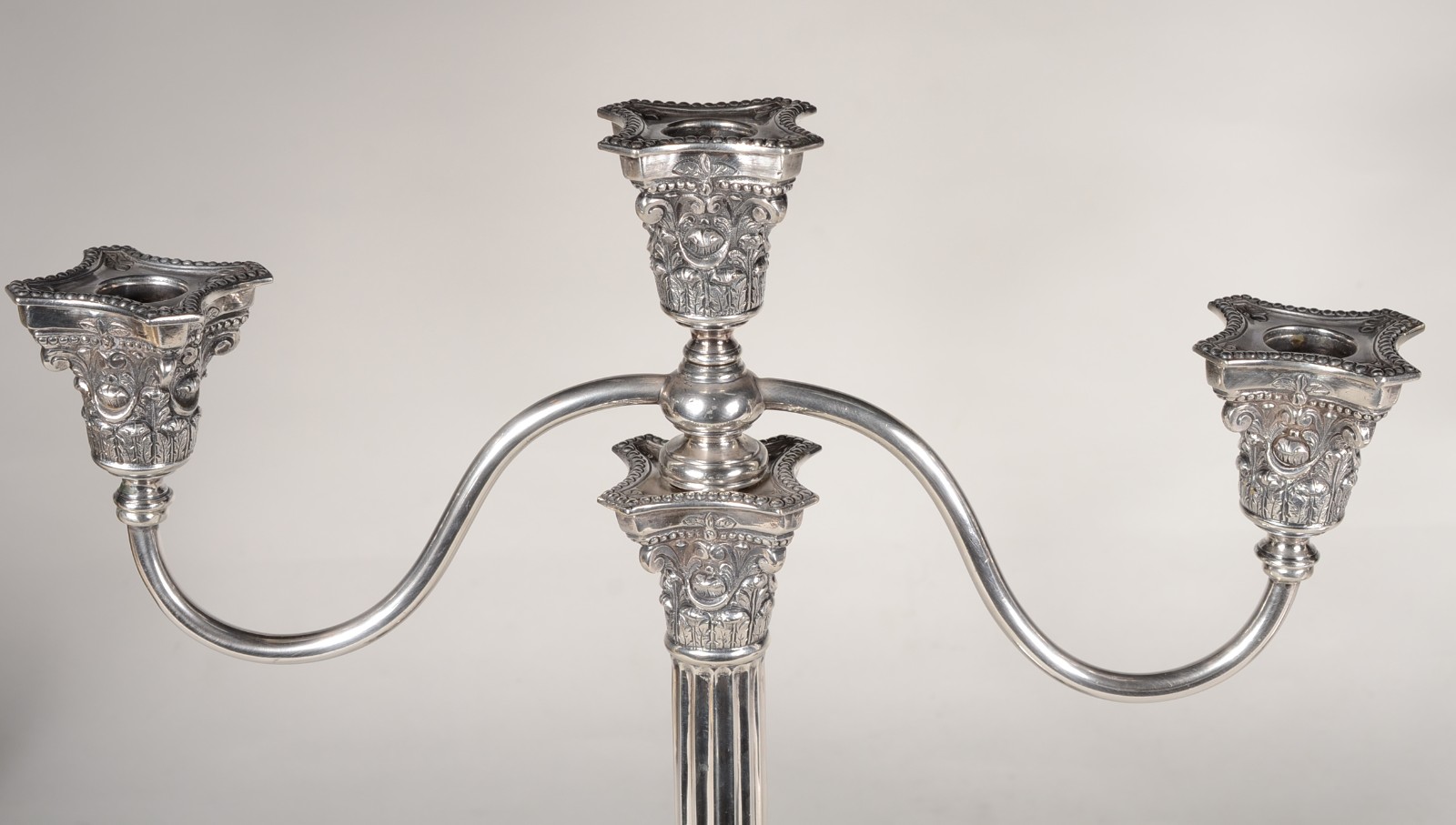 Par de candelabros de prata contraste 925 mls, para 3 velas cada com... - foto 5 de 11