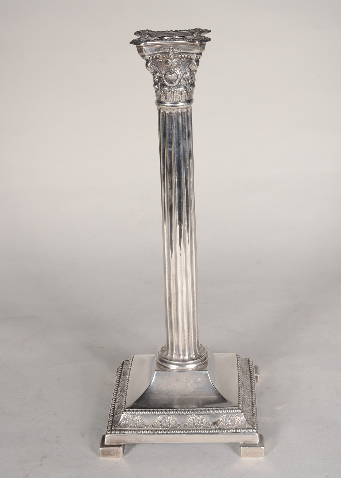 Par de candelabros de prata contraste 925 mls, para 3 velas cada com... - foto 10 de 11