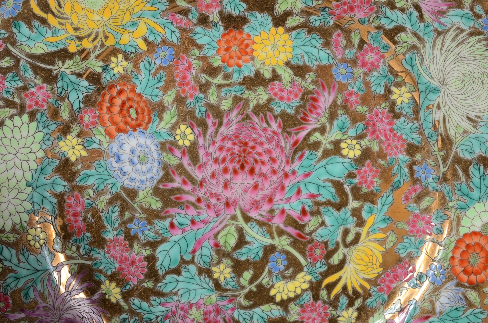 Aparelho de jantar e chá de porcelana chinesa com flores em... - foto 6 de 11