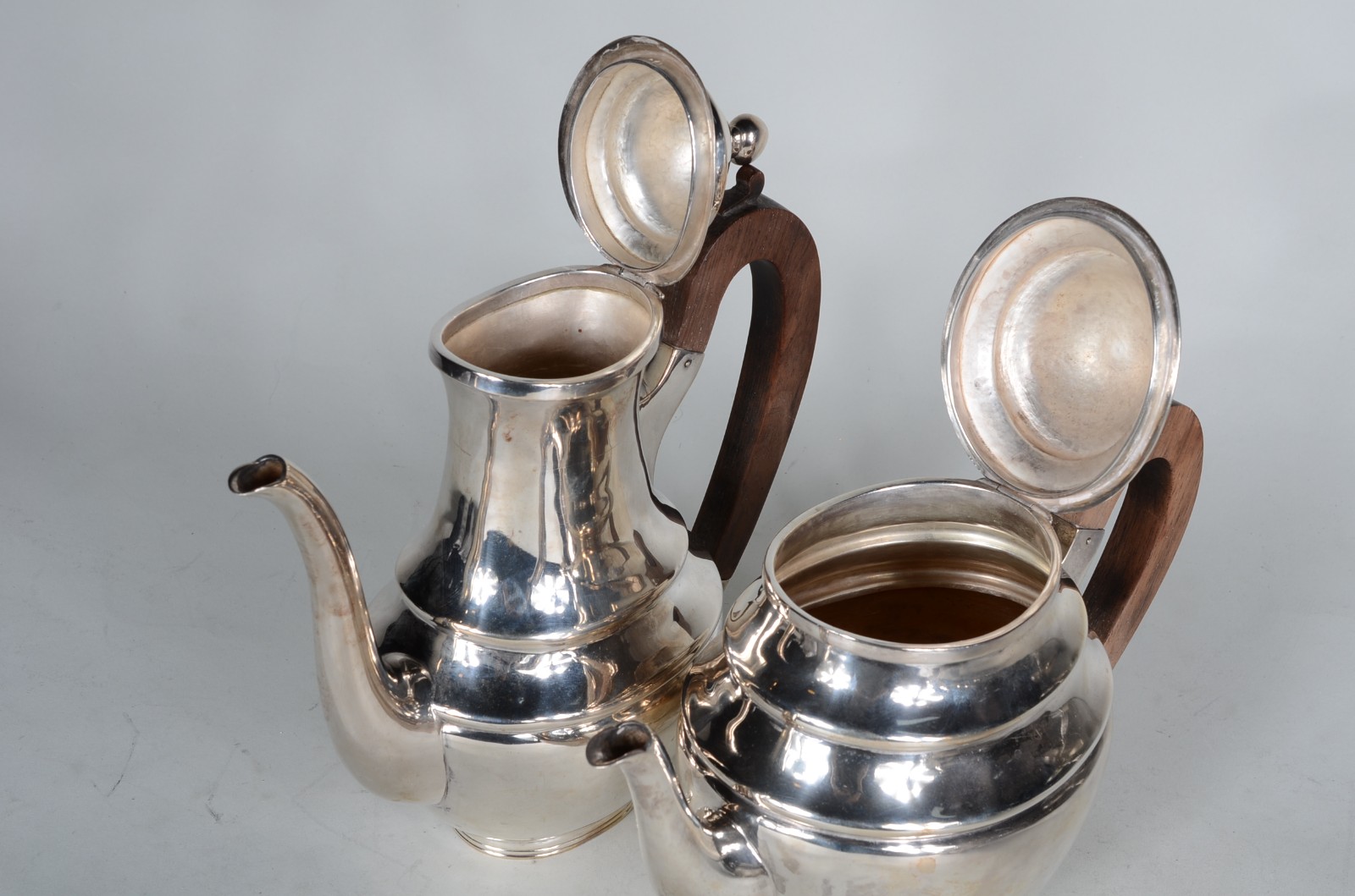 Baixela para chá e café de prata portuguesa, contraste Águia... - foto 2 de 5