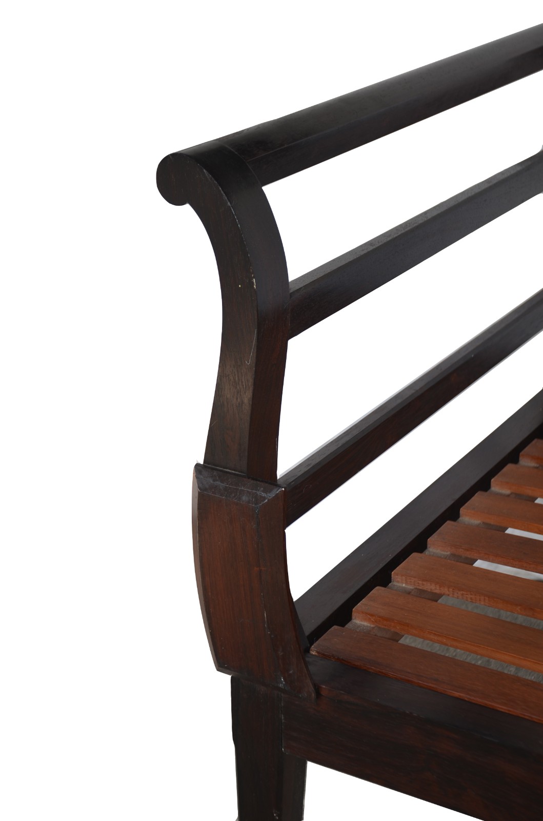 Namoradeira/cama de madeira nobre, assento só com estrado. - foto 4 de 4