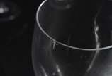 Strauss (1983),  - Serviço de cristal Strauss, composto de: 18 para vinho tinto, 18 para vinho branco, 18 para licor e 12 para vinho do Porto. Total: 66 peças.