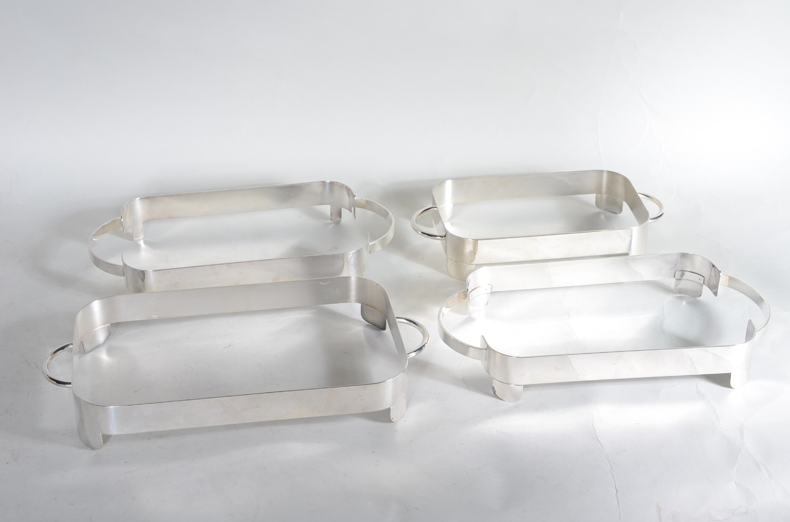 Diversas peças de metal prateado, sendo 5 porta pirex, porta talher... - foto 6 de 9