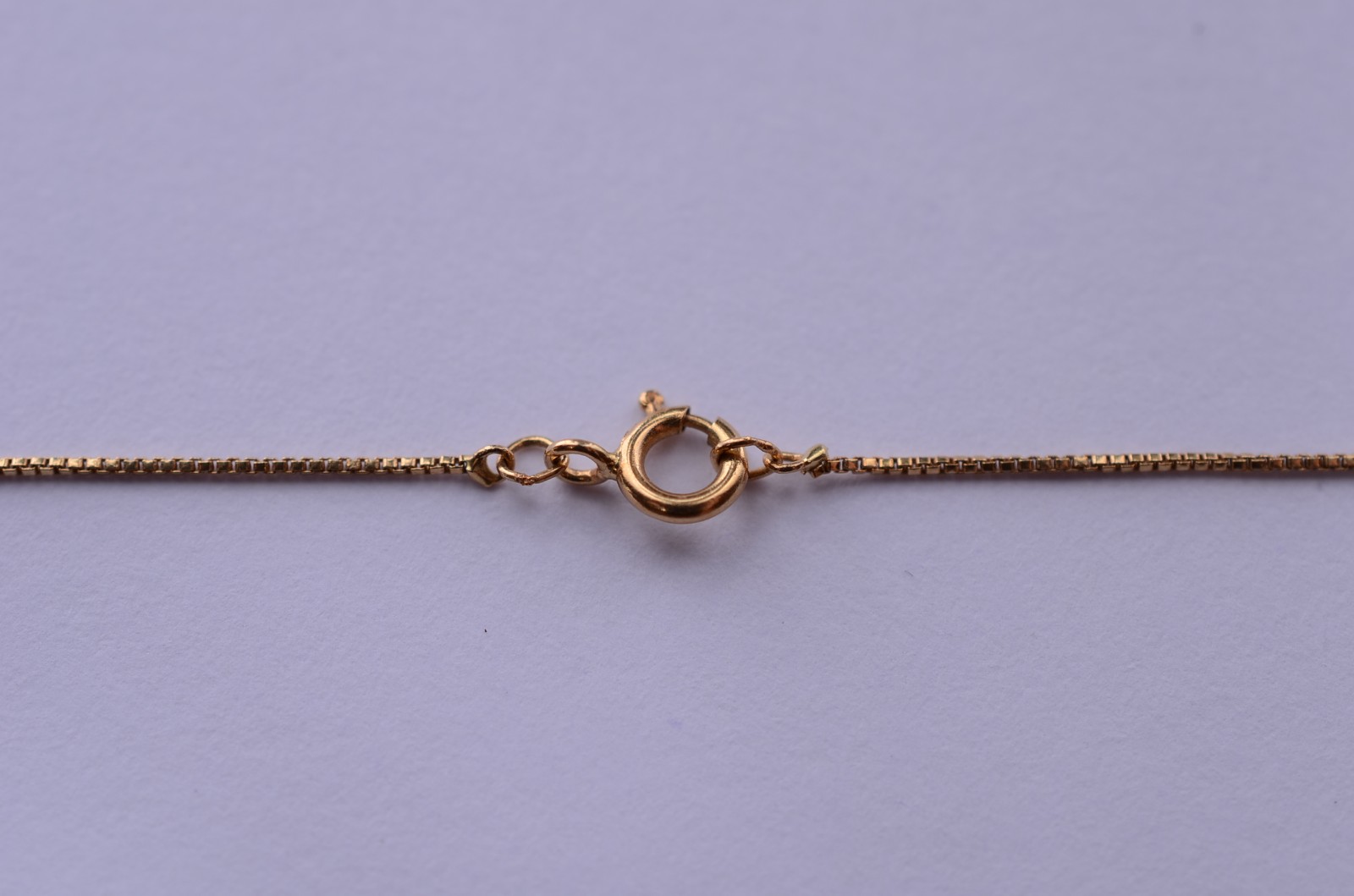 Colar com pendente de ouro 18 k., contraste 750 mls. (Por motivos de... - foto 4 de 7