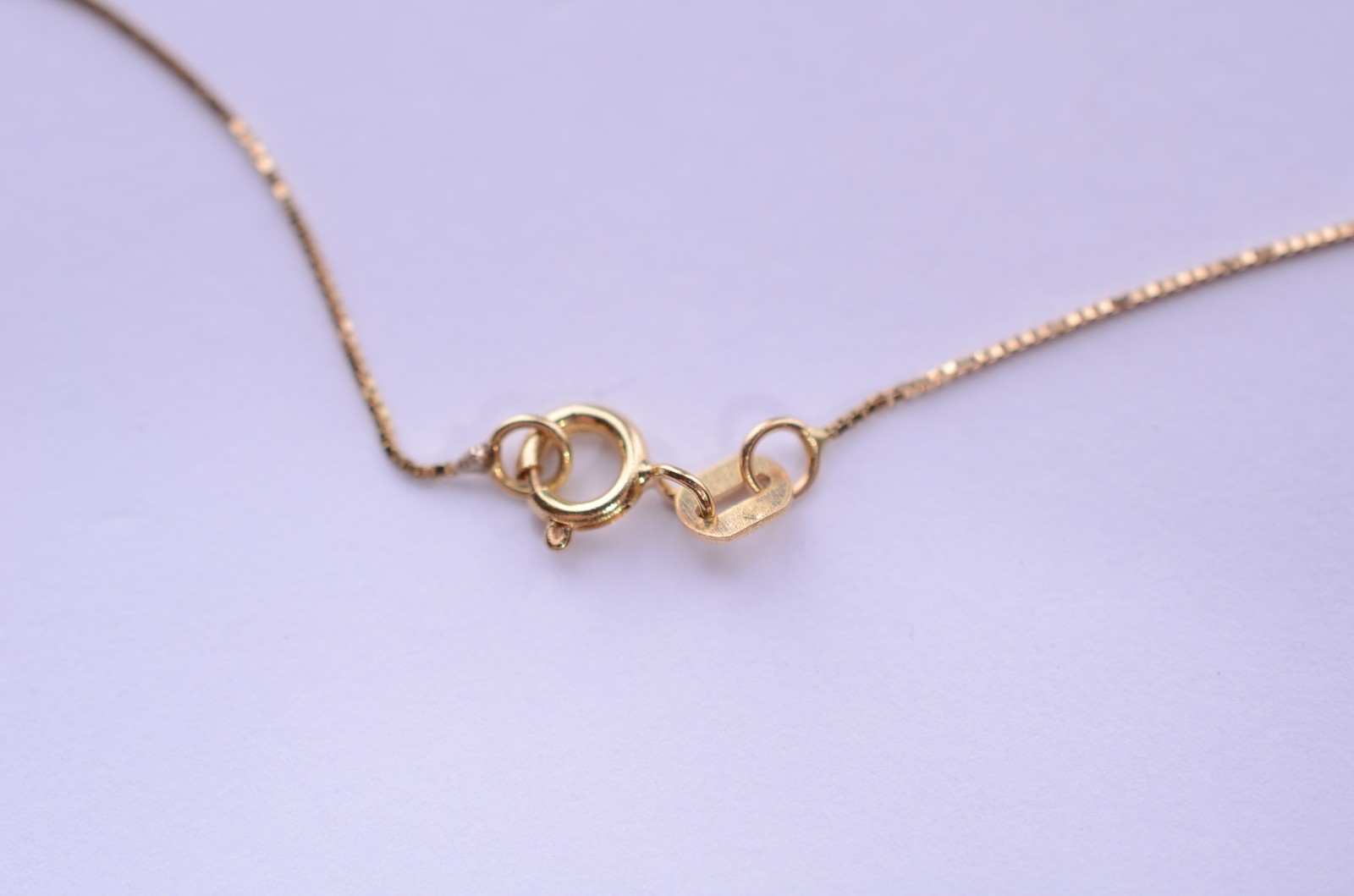 Colar de ouro 18 k., pendente feitio gota com esmeralda e um... - foto 6 de 8
