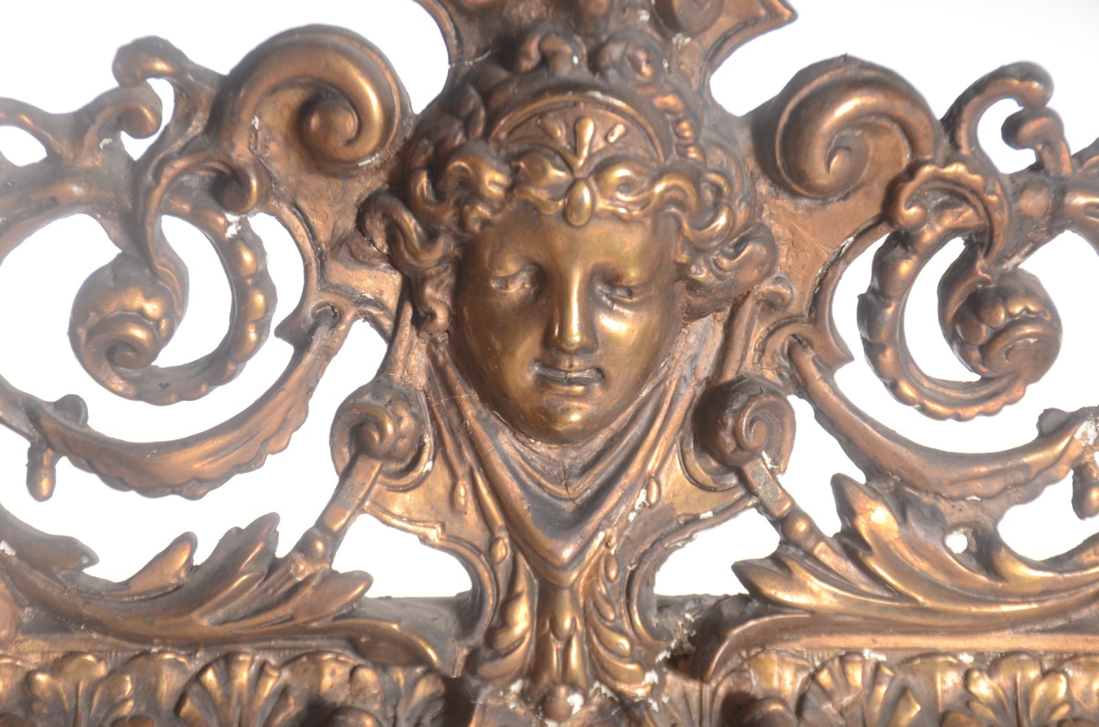 Belíssimo espelho de cristal bisotado, moldura de madeira ricamente... - foto 2 de 8