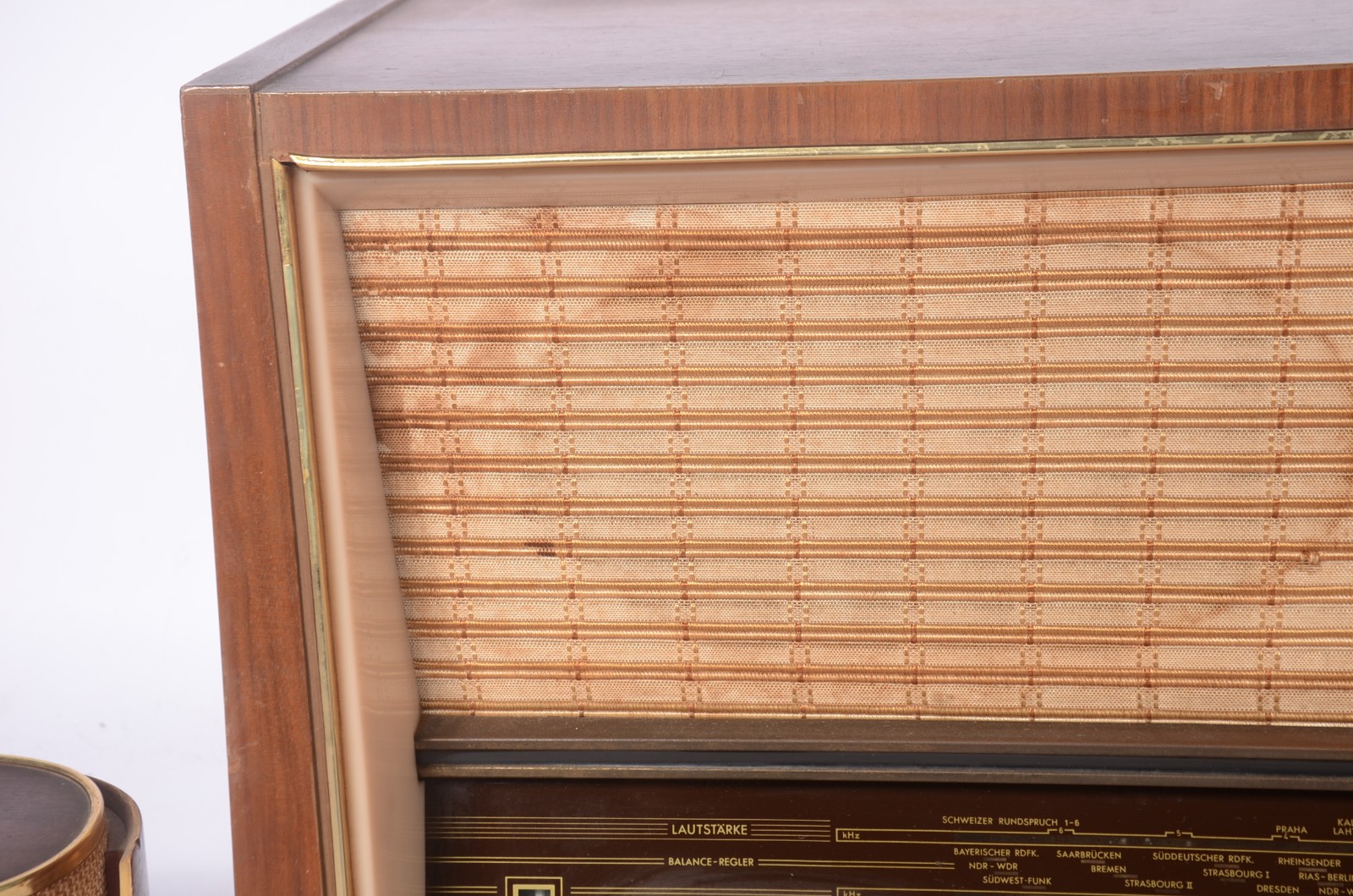 Antigo rádio telefunken com 2 caixas. - foto 5 de 11