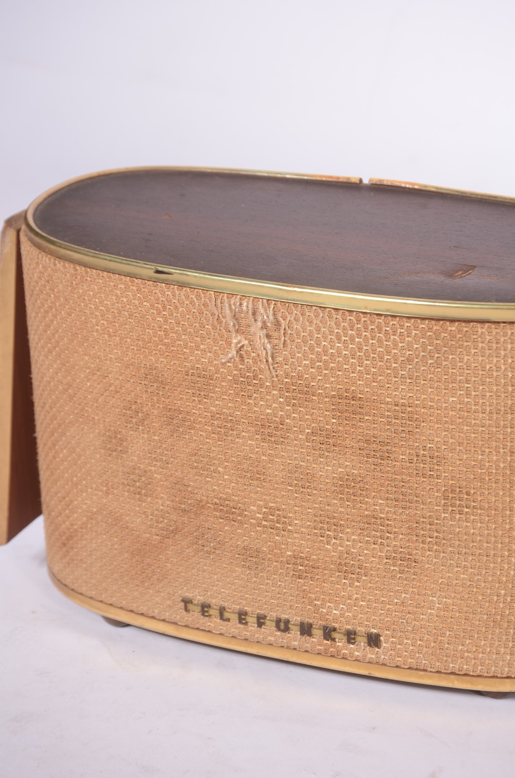 Antigo rádio telefunken com 2 caixas. - foto 6 de 11