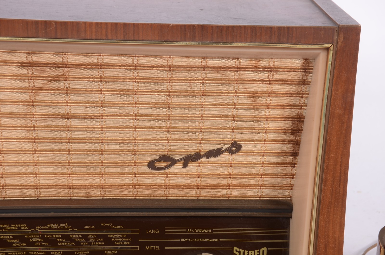 Antigo rádio telefunken com 2 caixas. - foto 8 de 11
