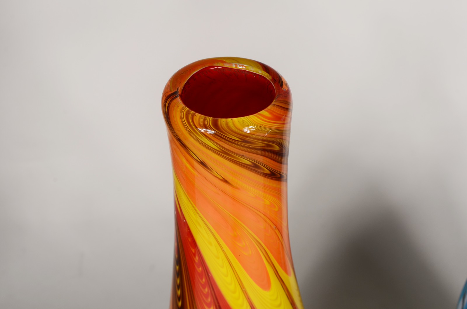 Dois vasos de vidro decorativo. - foto 3 de 8