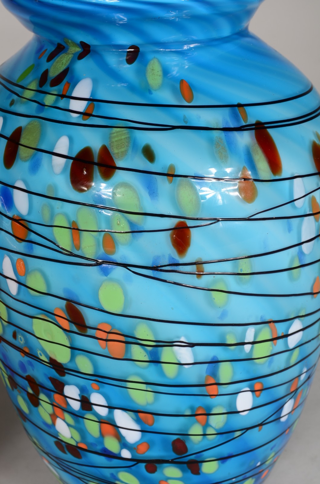 Dois vasos de vidro decorativo. - foto 4 de 8