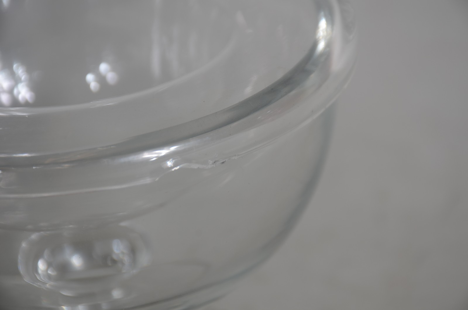 Seis taças com recipientes internos de cristal para caviar. - foto 4 de 4