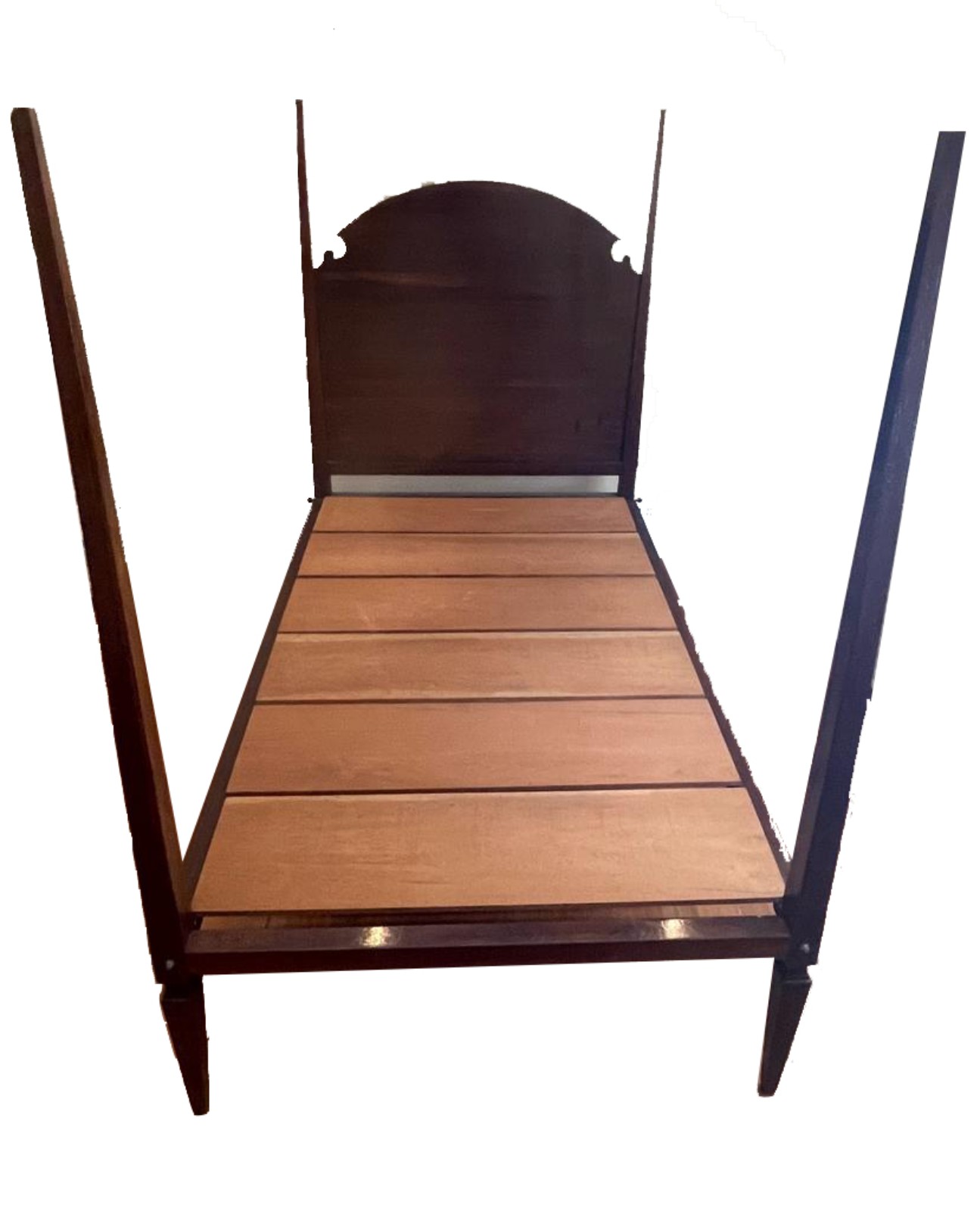 Cama de viúvo de madeira nobre. - foto 2 de 5