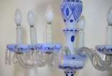 Lustre de overlay azul e branco para 6 luzes, p... - Lustre de overlay azul e branco para 6 luzes, pingentes de cristal.
