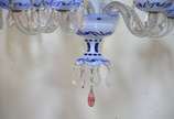 Lustre de overlay azul e branco para 6 luzes, p... - Lustre de overlay azul e branco para 6 luzes, pingentes de cristal.