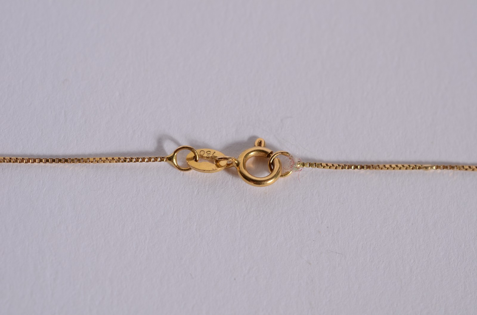 Colar de ouro 18 k., pendente Nossa Senhora Fatima e os pastorinhas... - foto 3 de 6