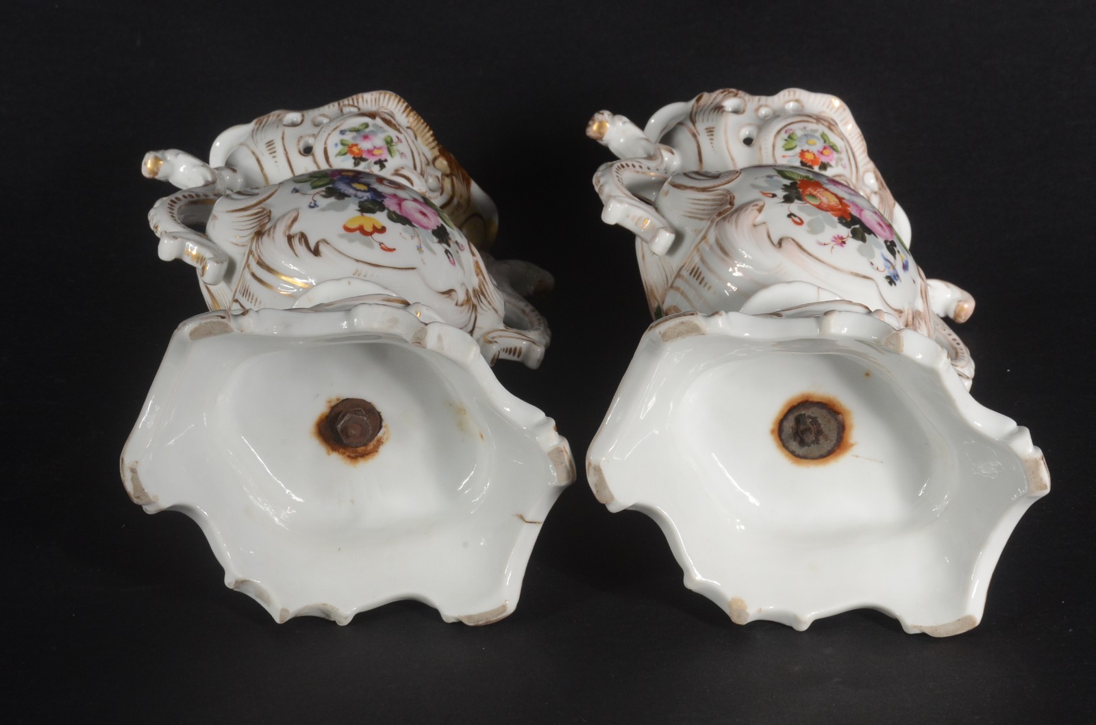 Par de vasos de porcelana francesa Velho Paris, decorados com cenas... - foto 11 de 11