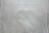 Toalha  de mesa de tecido branco adamascado. - Toalha  de mesa de tecido branco adamascado.