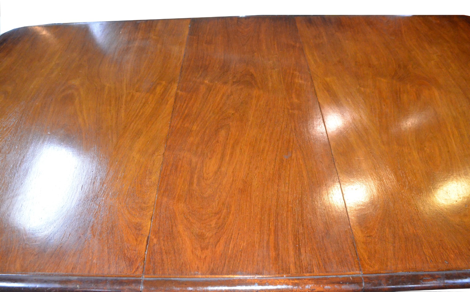 Mesa de jantar de madeira nobre, tampo retangular com tabua extensora... - foto 4 de 5