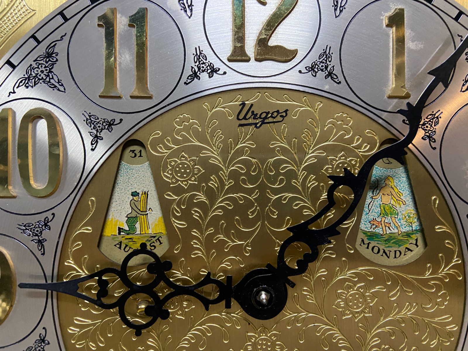 Urgos Clock Company  - foto 8 de 10