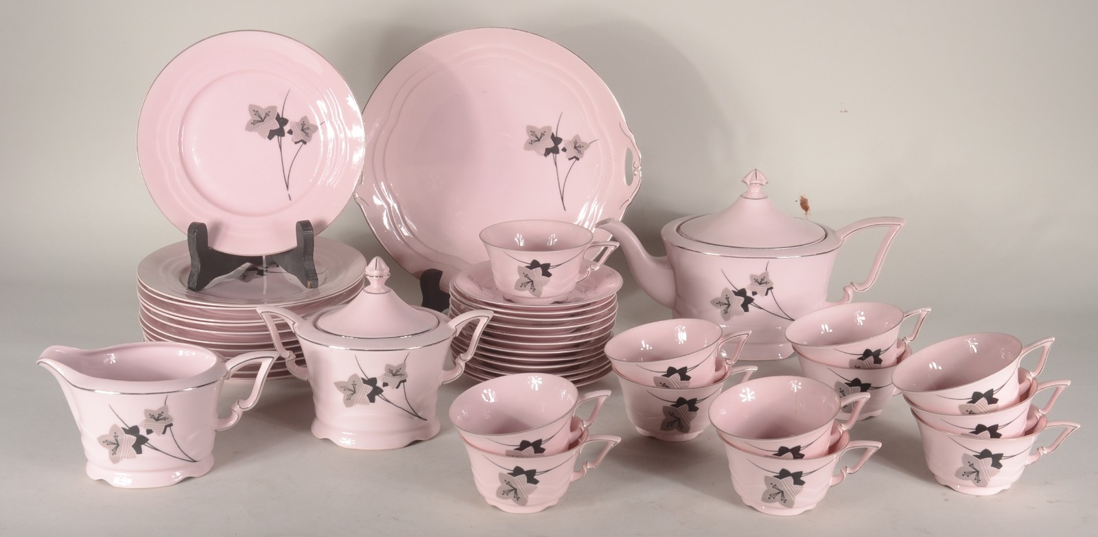 Serviço de chá de porcelana tcheca Epiag na cor rosa com ramos... - foto 1 de 11