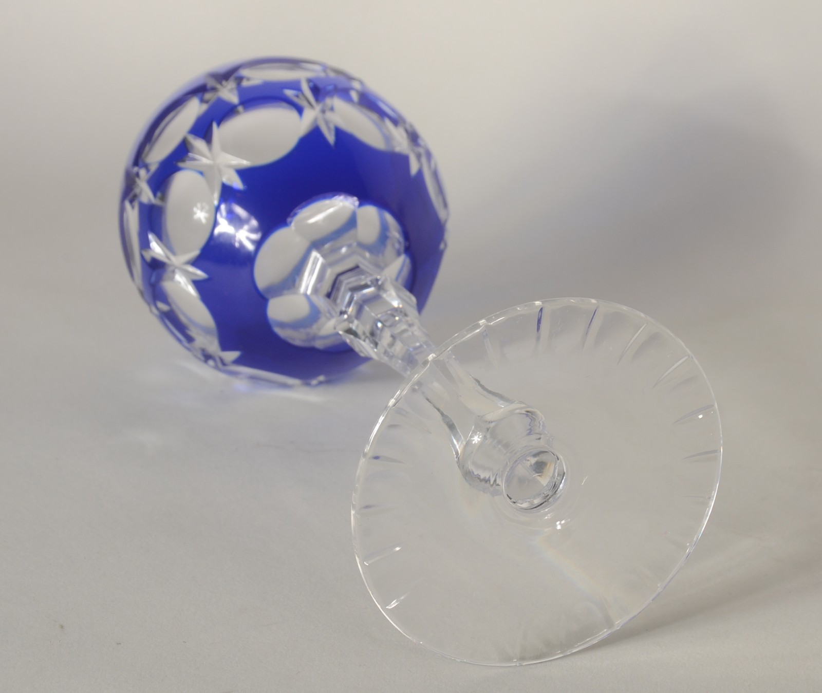 Seis cálices para vinho de cristal europeu doublé lapidado em... - foto 6 de 6