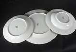 Noritake (1904),  - Aparelho de jantar, chá e café de porcelana Noritake, composto de: 24 pratos rasos, 24 pratos fundos, 12 pratos de sobremesa, 12 para pão, 12 bowls, 1