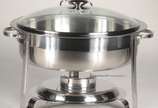 Caçarola com rechaud de inox de 4 litros, tampa... - Caçarola com rechaud de inox de 4 litros, tampa de vidro.