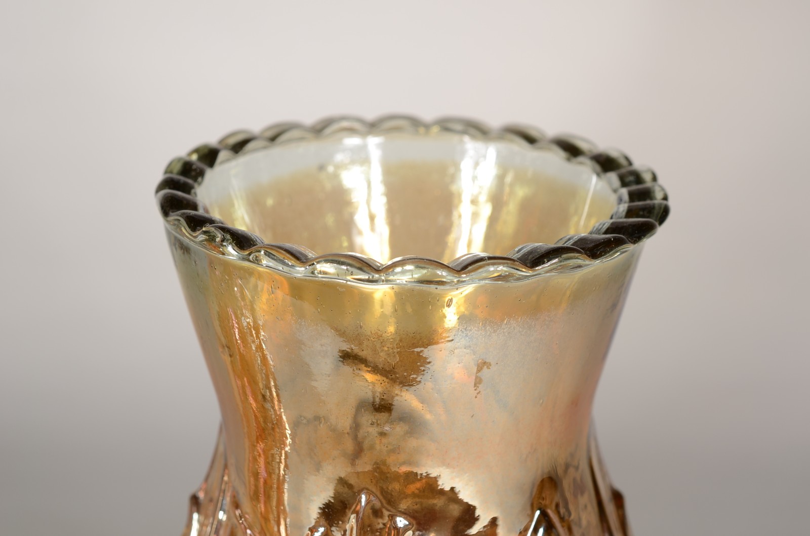 Par de vasos de vidro " casca de cebola", trabalhado em relevo. - foto 5 de 6