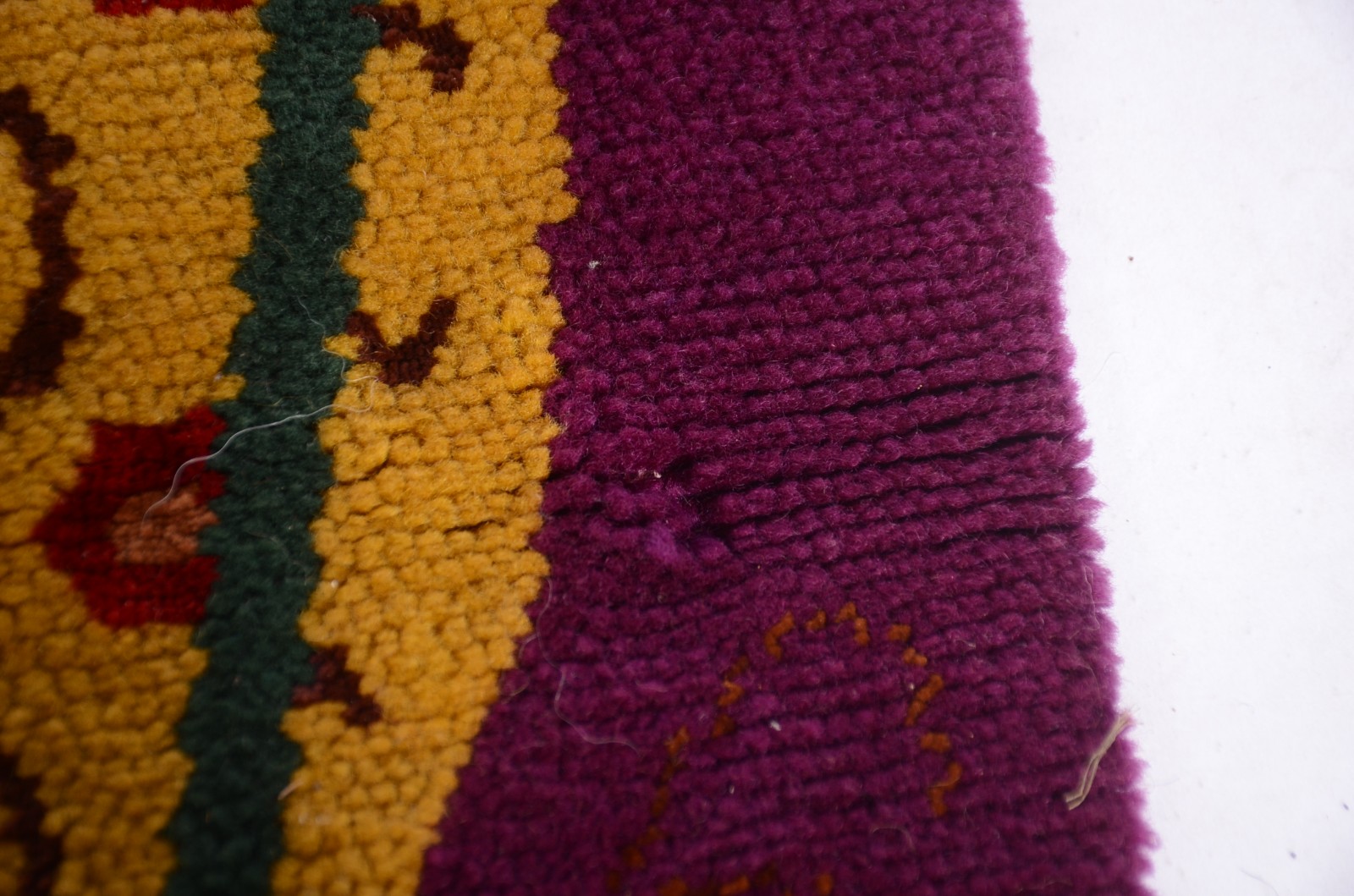 Tapeçaria. Com desgastes. - foto 4 de 8
