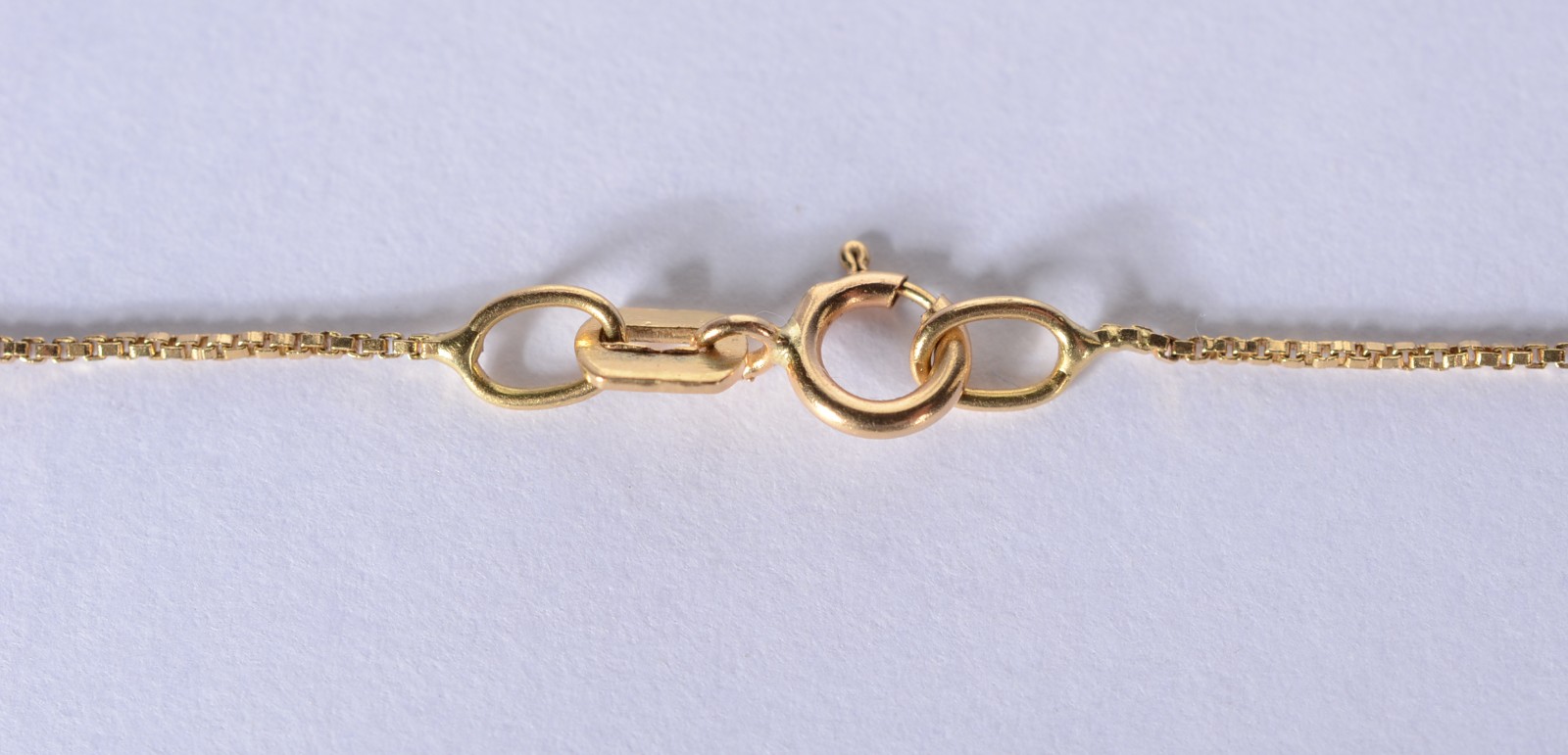 Colar de ouro 18 k., contraste 750 mls com pendente na forma de... - foto 5 de 7