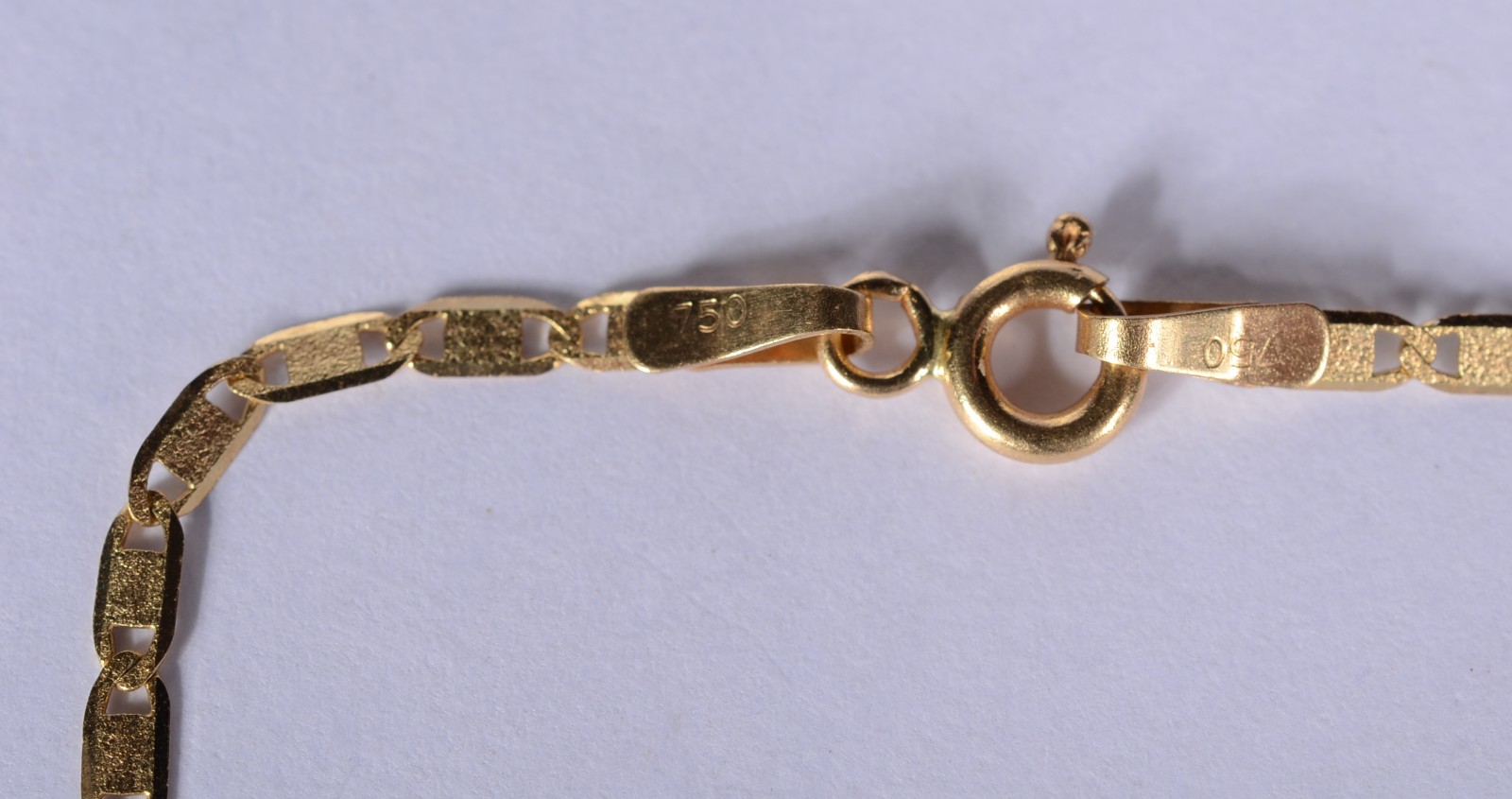 Pulseira de ouro 18 k., contraste 750 mls. (Por motivos de segurança... - foto 5 de 6