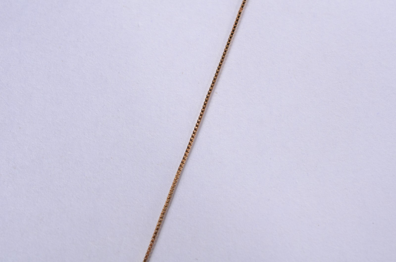 Colar de ouro 18 k., contraste 750 mls com pendente na forma de... - foto 3 de 7