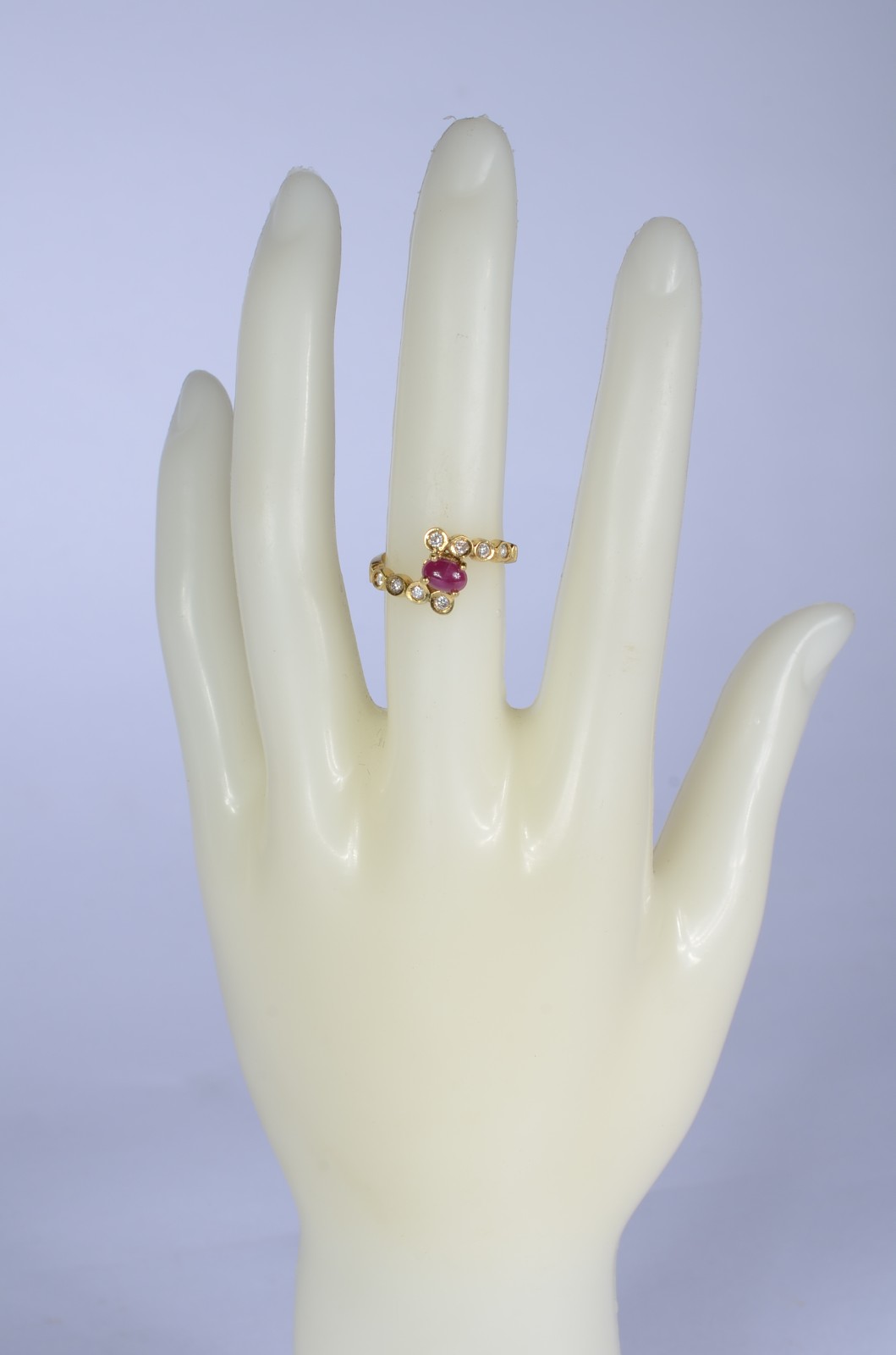 Anel de ouro 18 k., contraste 750 mls com 8 brilhantes de 0,05 ct... - foto 6 de 6