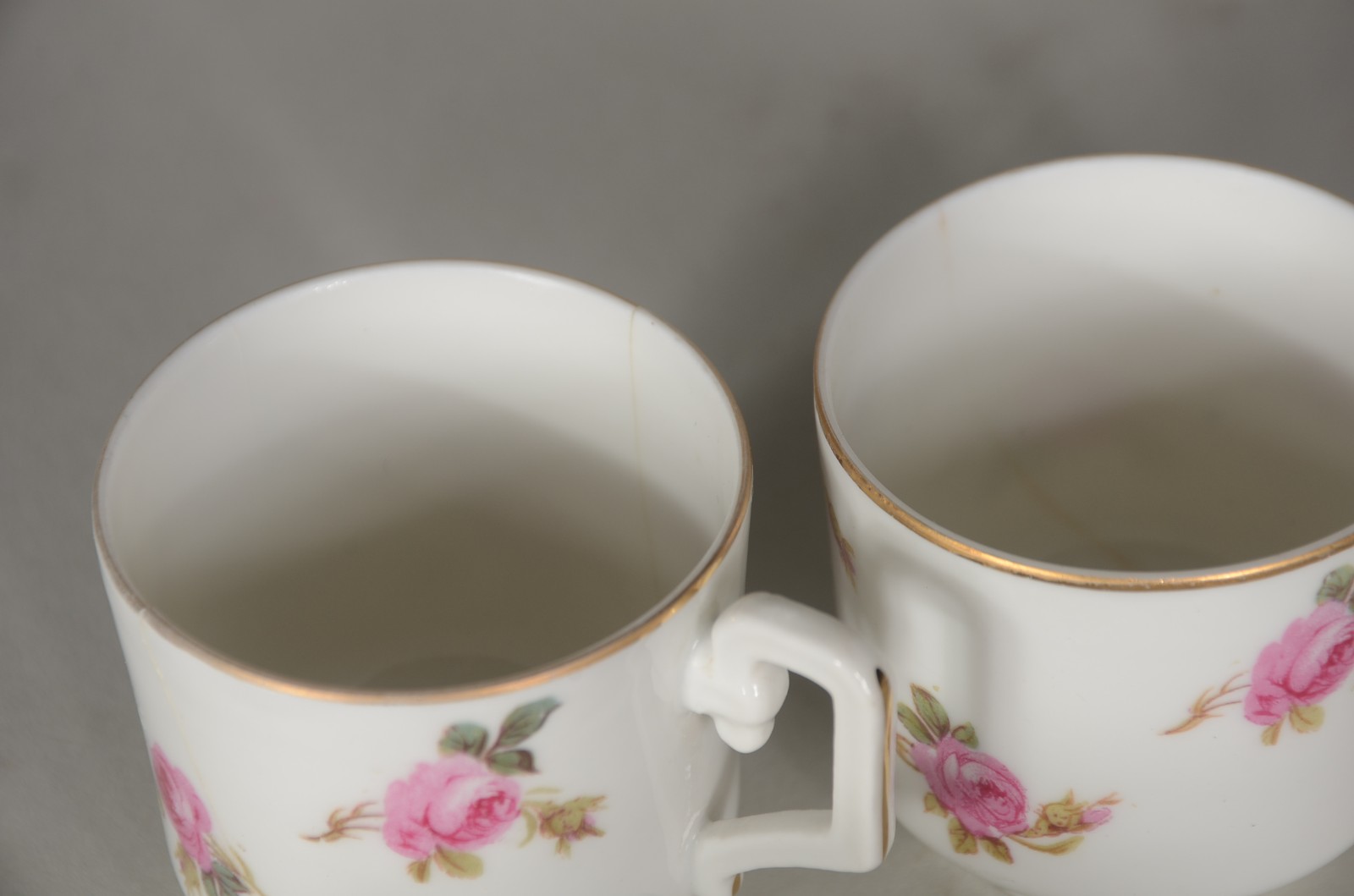 Seis xícaras de café com pires de faiança inglesa azul e branca e 7... - foto 7 de 7