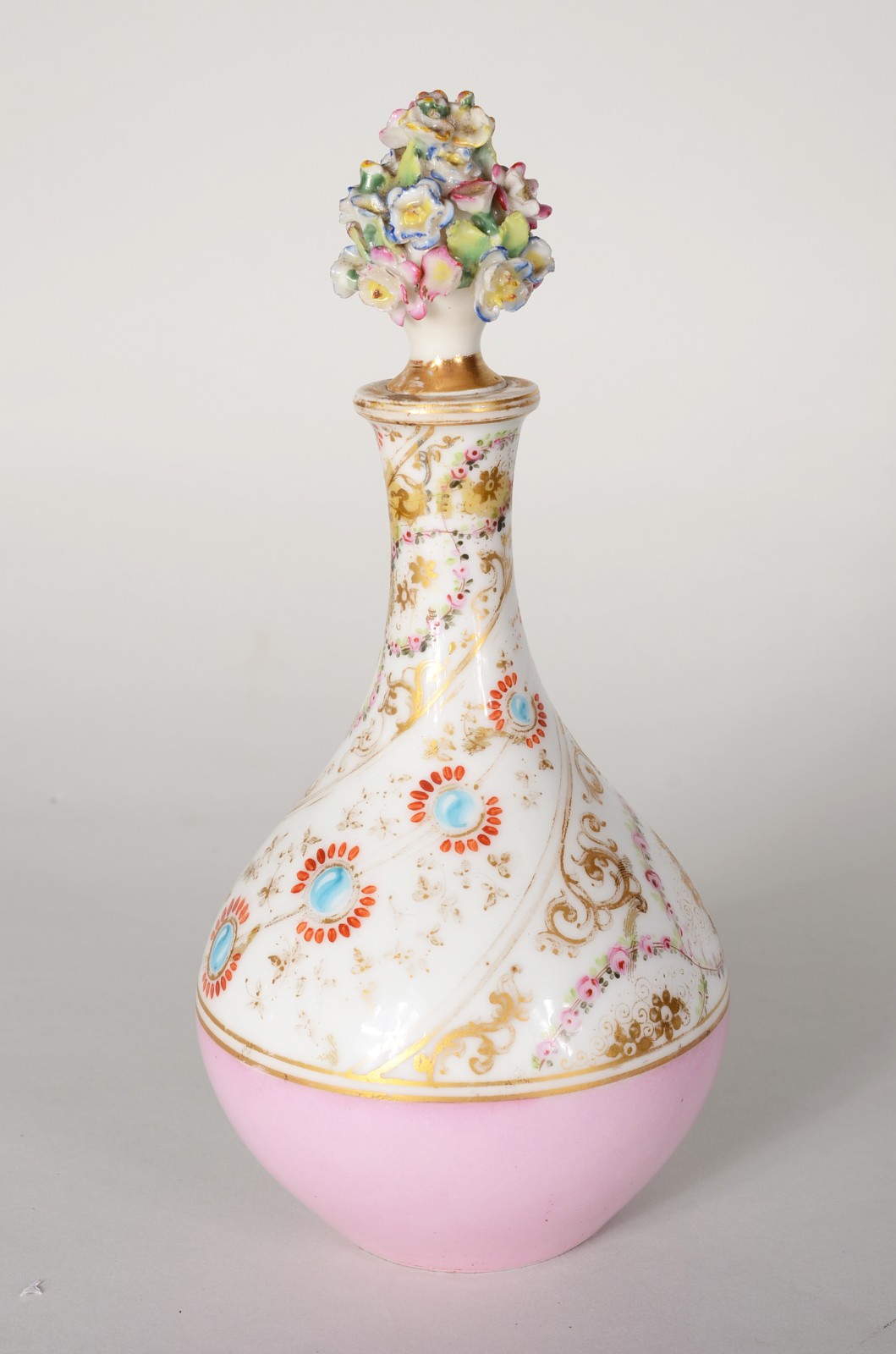 Diversas peças, sendo: 11 pratos de porcelana Sango borda com tarja... - foto 4 de 11