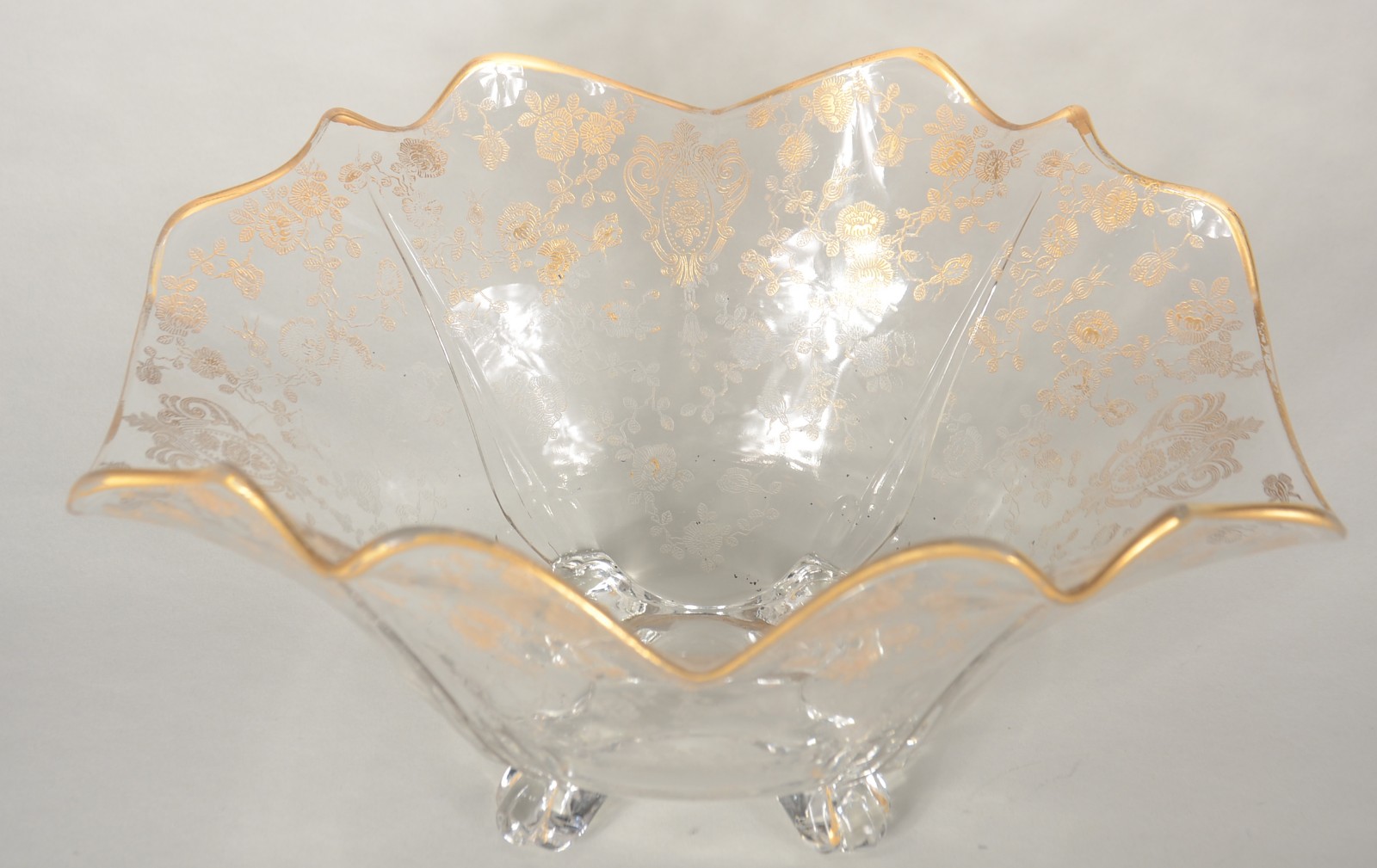 Quatro peças diversas de cristal, sendo: 2 fruteiras e par de... - foto 4 de 11