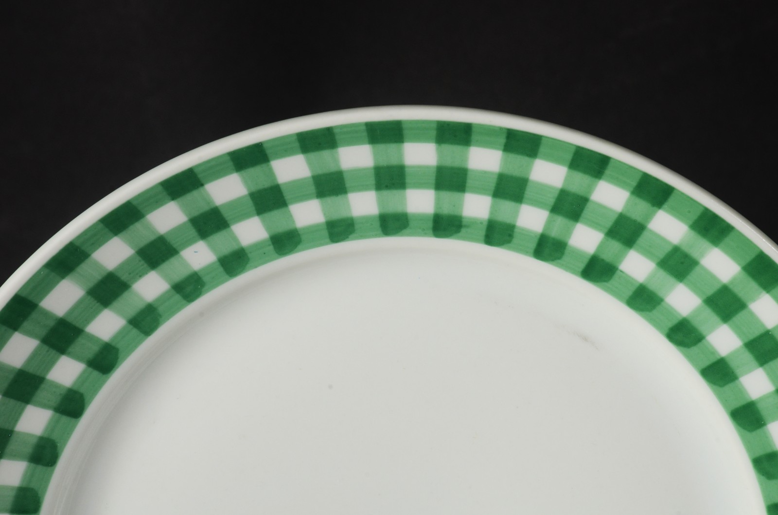 Aparelho para chá e café de porcelana branca com "xadrez verde"... - foto 2 de 11