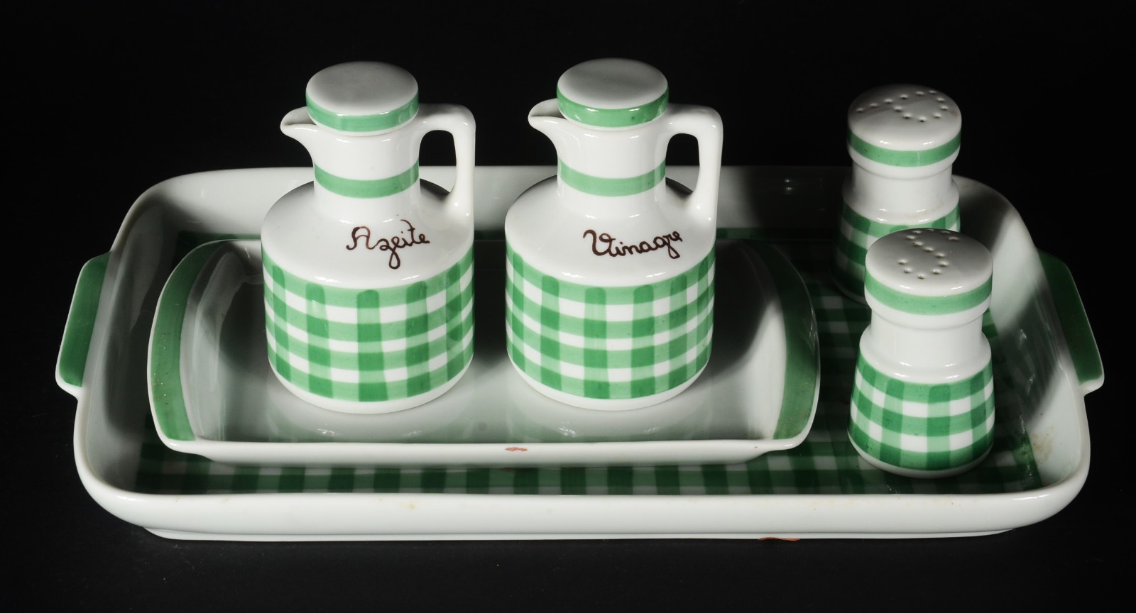 Aparelho para chá e café de porcelana branca com "xadrez verde"... - foto 9 de 11
