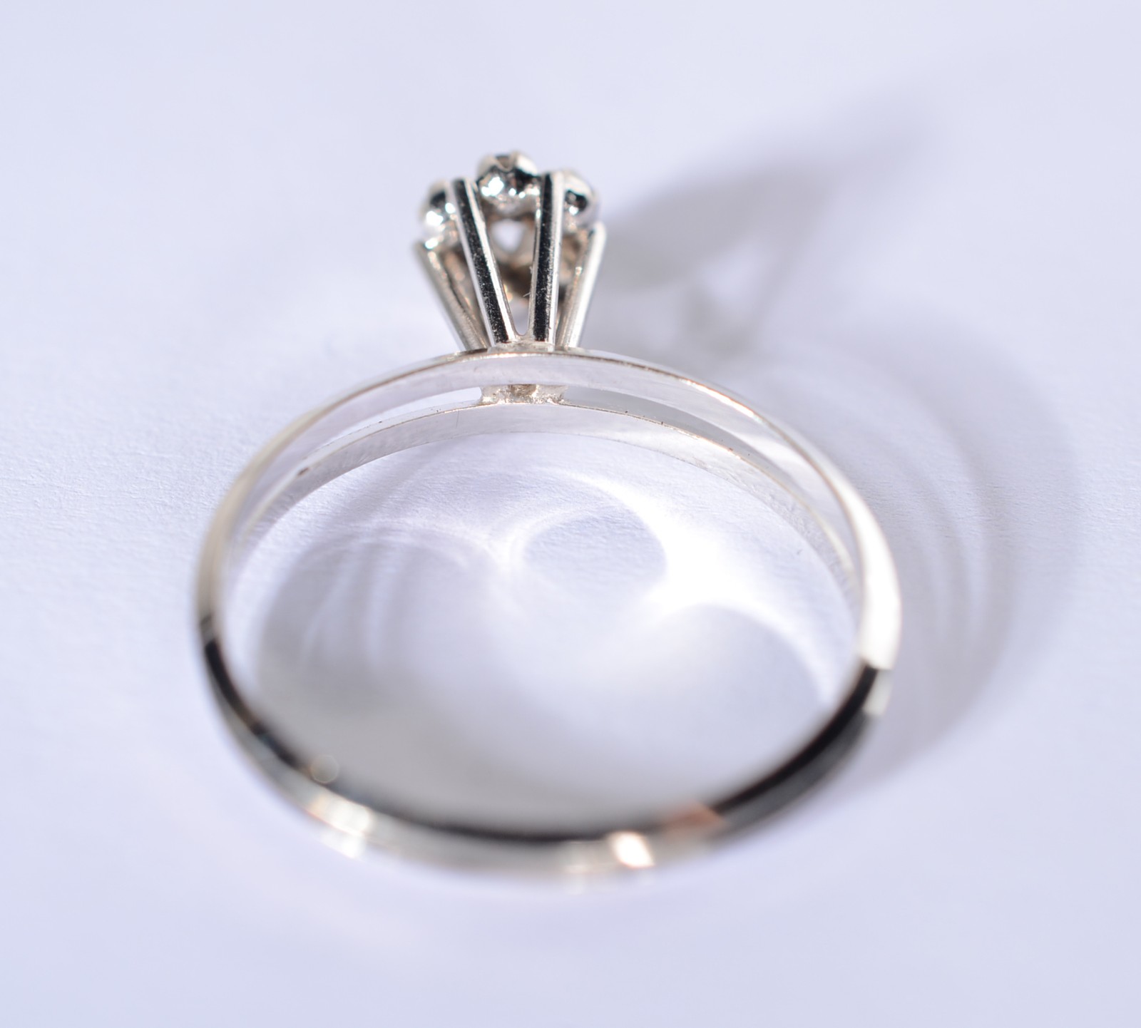 Anel feitio chuveiro de ouro branco, contraste 750 mls com 6... - foto 4 de 8