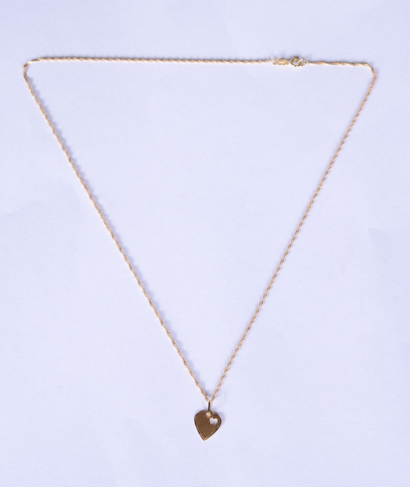 Colar com pendente de ouro 18 k. (Por motivos de segurança a peça não... - foto 2 de 5