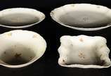Serviço de jantar de porcelana tcheca Thun, com... - Serviço de jantar de porcelana tcheca Thun, composto de: 12 pratos rasos (um com fio de cabelo), 10 pratos fundos, 12 pratos de sobremesa (1 com...
