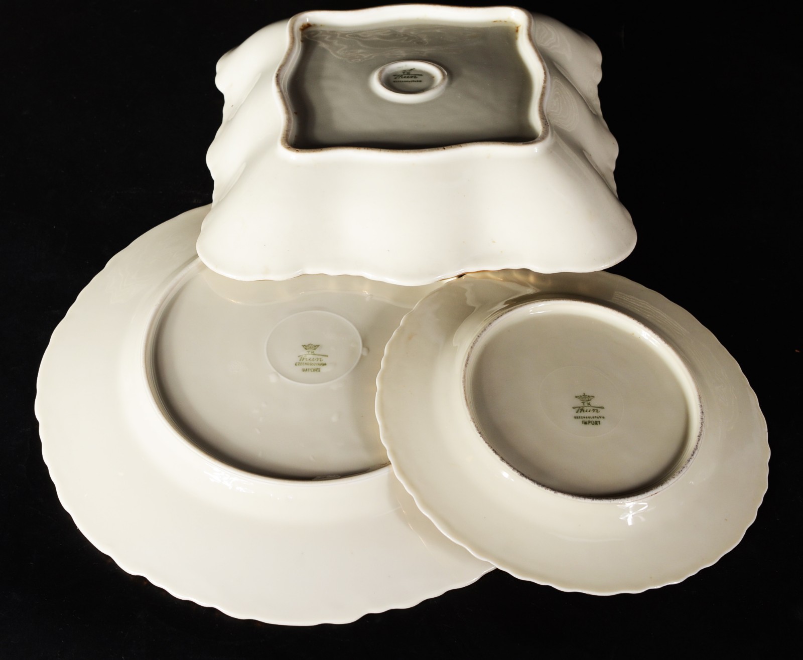 Serviço de jantar de porcelana tcheca Thun, composto de: 12 pratos... - foto 7 de 10