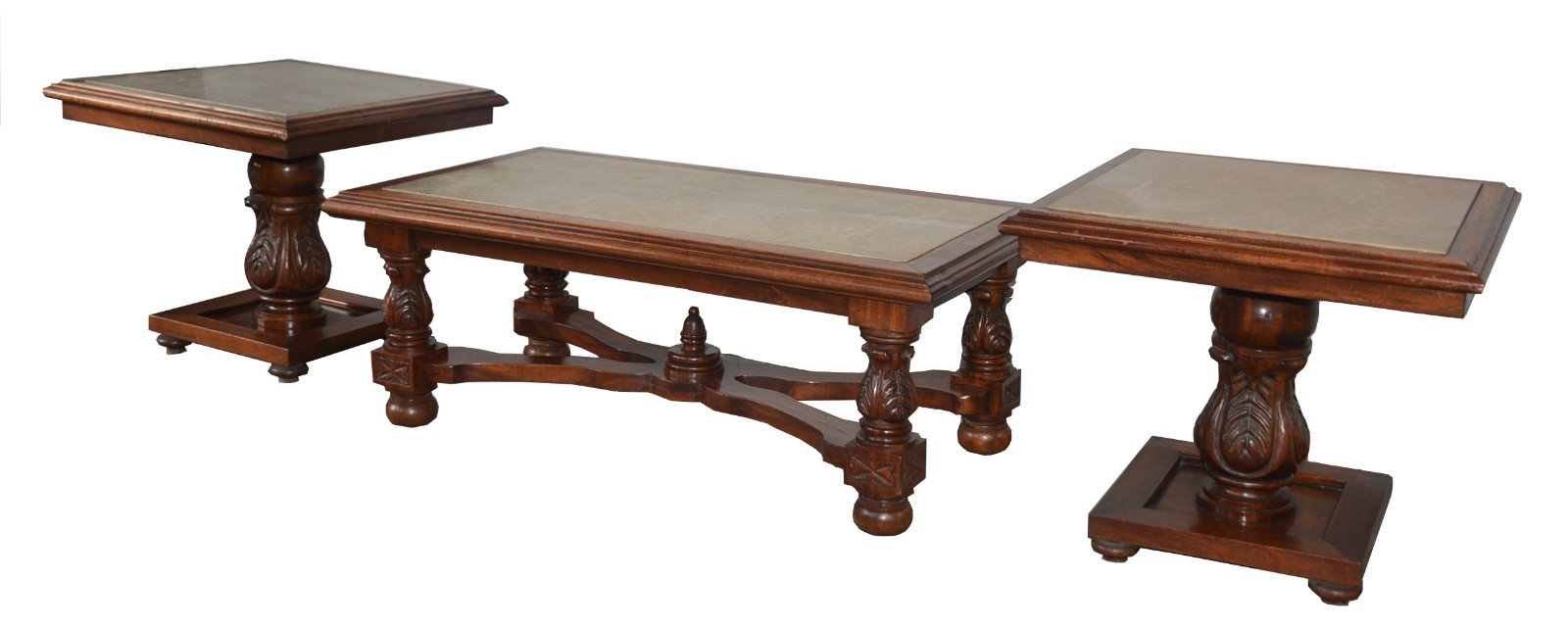 Conjunto de mesa de centro e par de mesinhas laterais de madeira... - foto 2 de 10